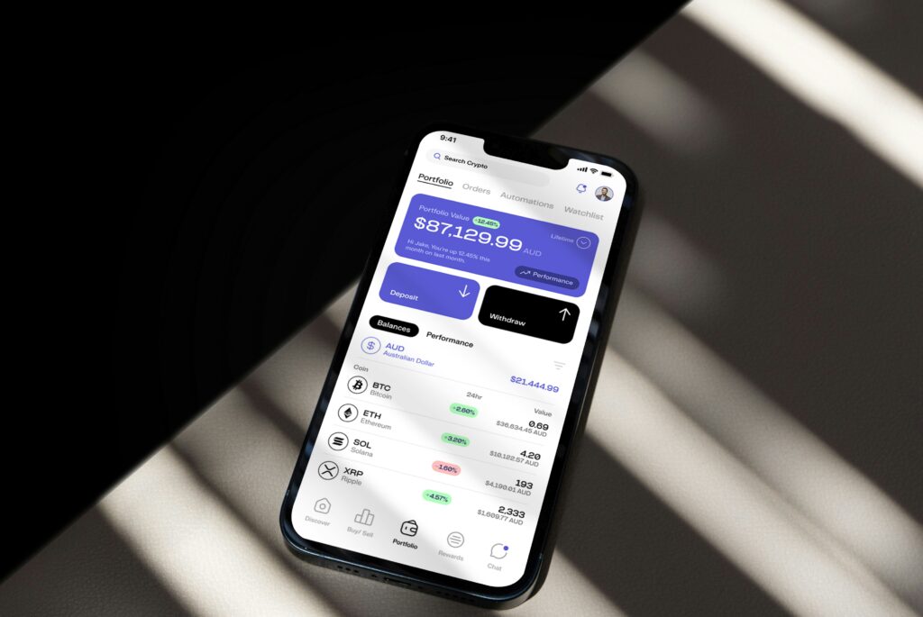 Aplicación bancaria digital usada para gestionar cuentas remuneradas y generar ingresos pasivos.